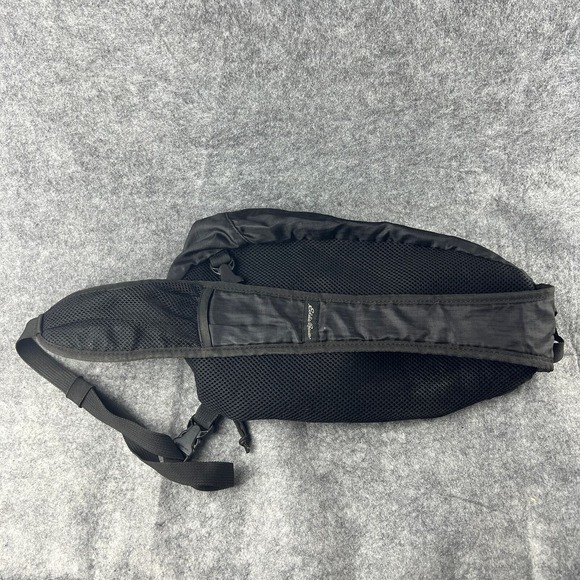 Eddie Bauer black sling 10L backpack - Picture 3 of 4